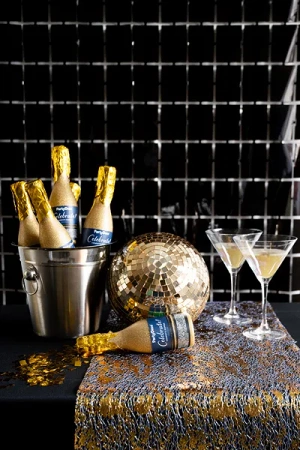 Bieżnik siatka - Złoty nadruk - 0,36 x 9 m