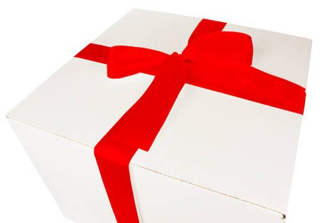 Bielone Pudełko kartonowe - klapowe - 40 x 40 x 30 cm - tasiemka czerwona